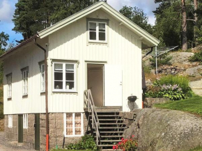 Three-Bedroom Holiday home in Kungshamn 1, Hovenäset